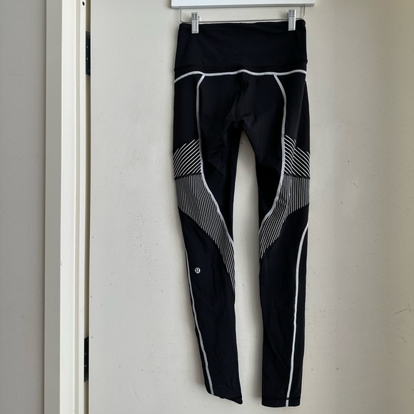 Lululemon Black Leggings with White Stitching - Picture 4 of 8
